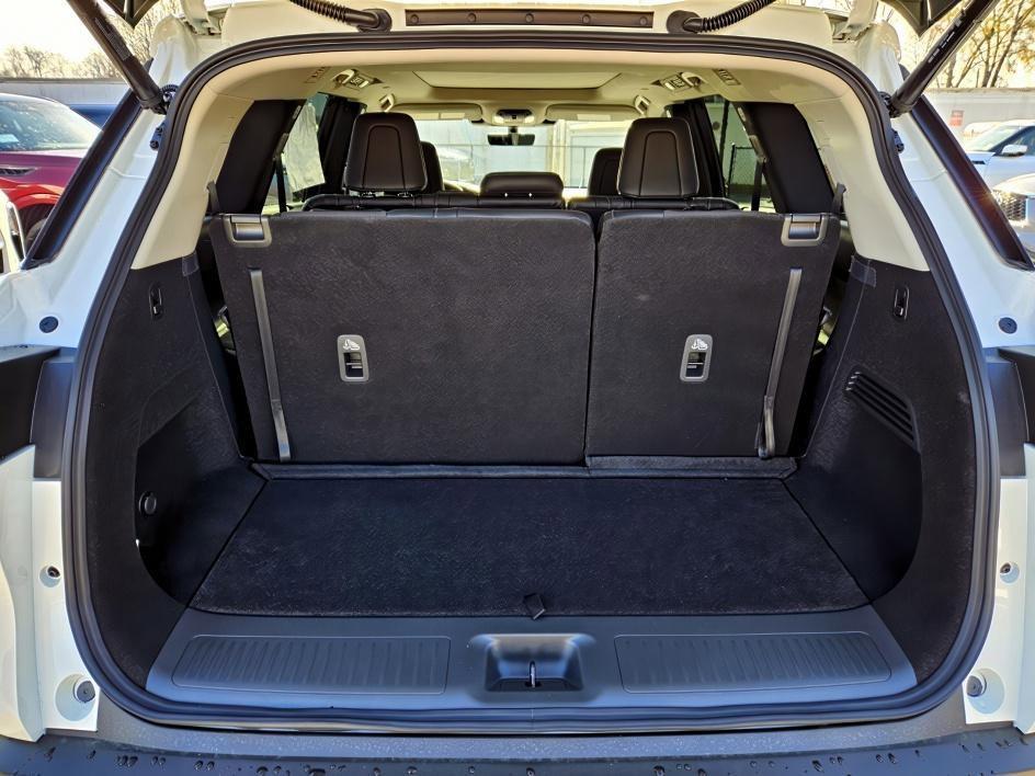 new 2025 INFINITI QX60 car, priced at $58,674