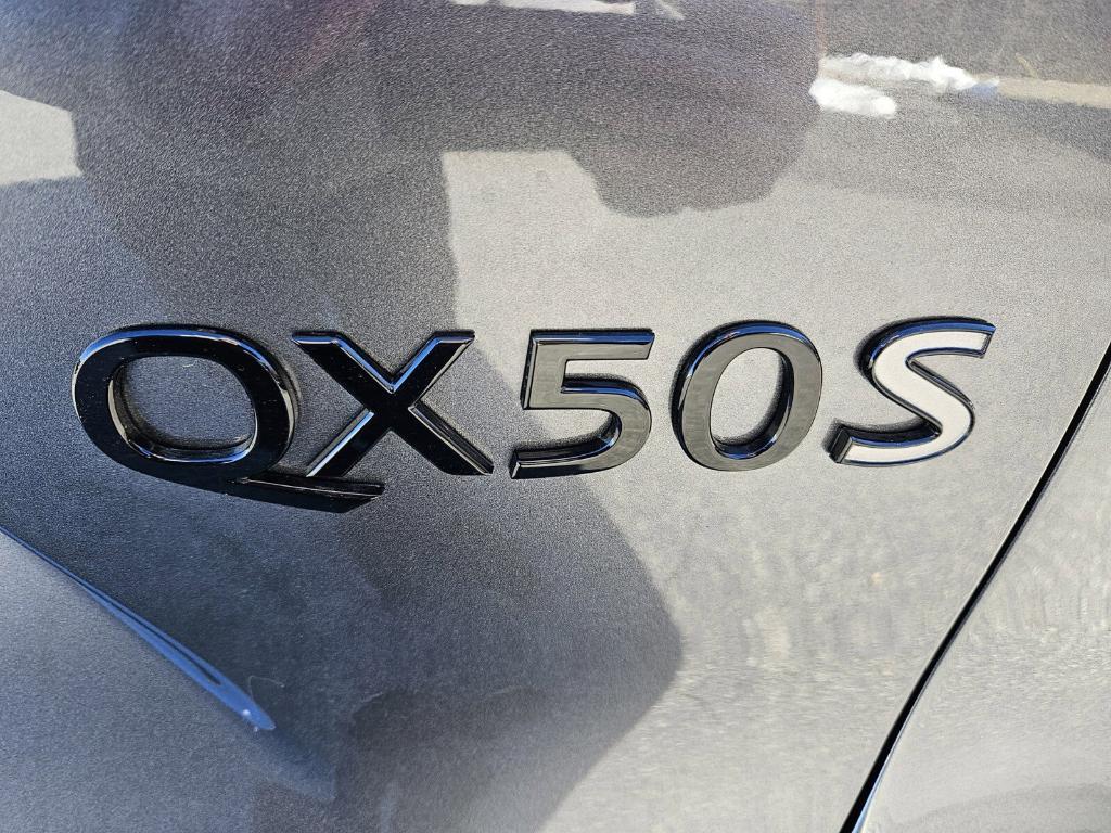 new 2025 INFINITI QX50 car, priced at $51,242