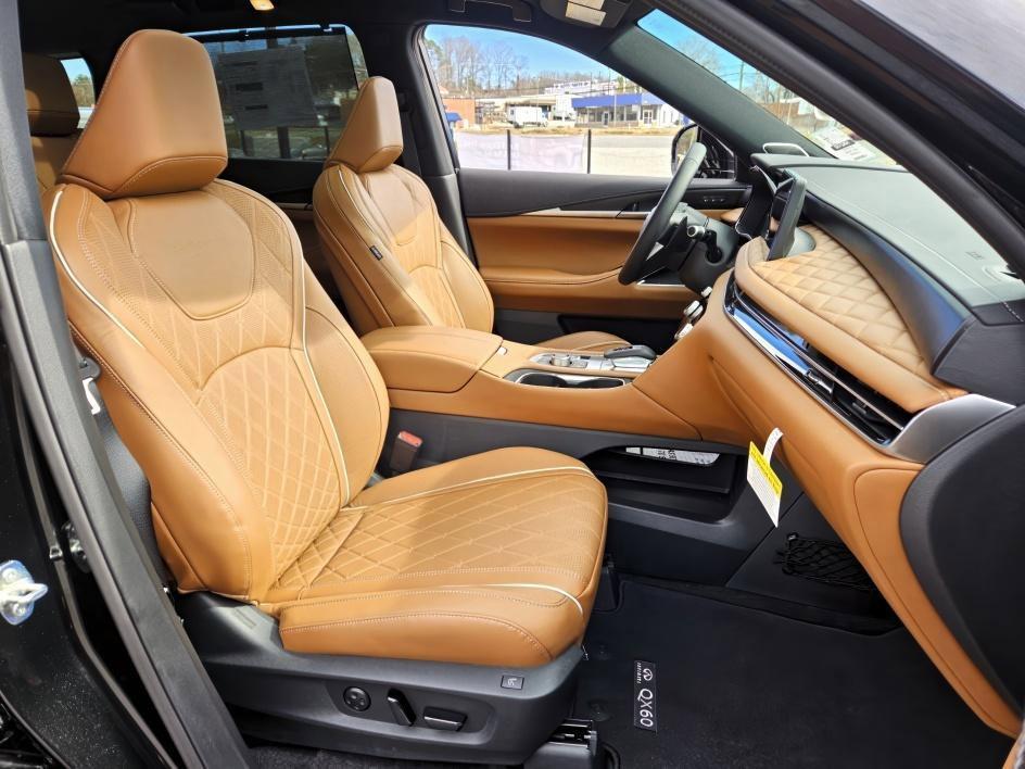 new 2025 INFINITI QX60 car, priced at $67,199