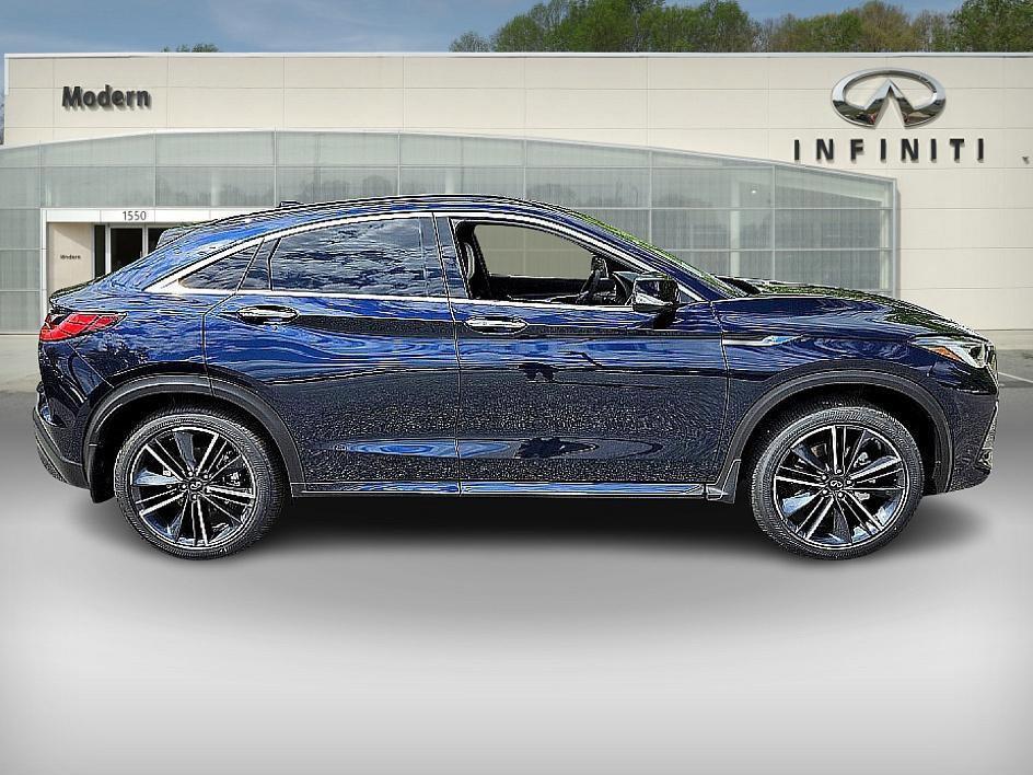 new 2025 INFINITI QX55 car, priced at $51,101