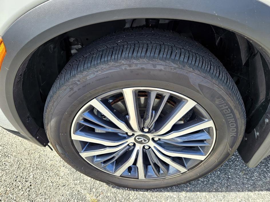 used 2025 INFINITI QX60 car, priced at $55,991