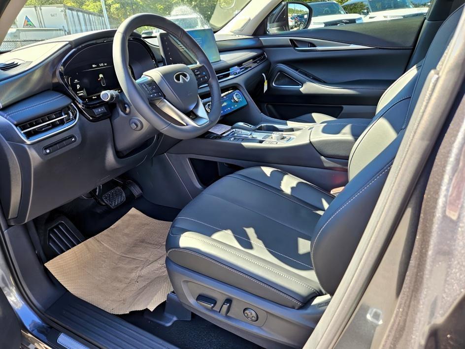 new 2026 INFINITI QX60 car, priced at $59,995