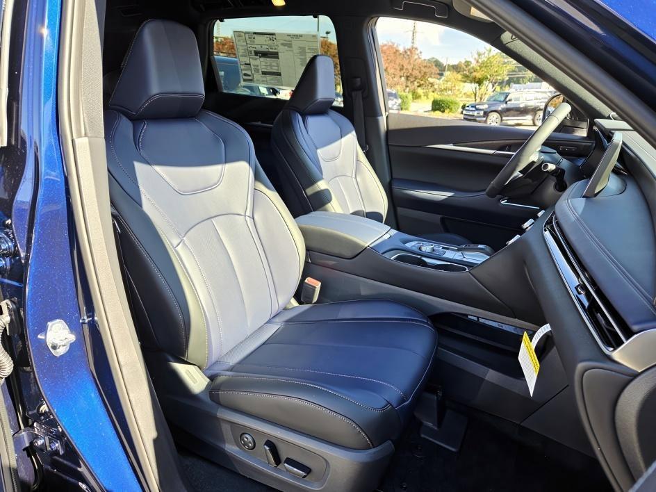 new 2026 INFINITI QX60 car, priced at $64,740