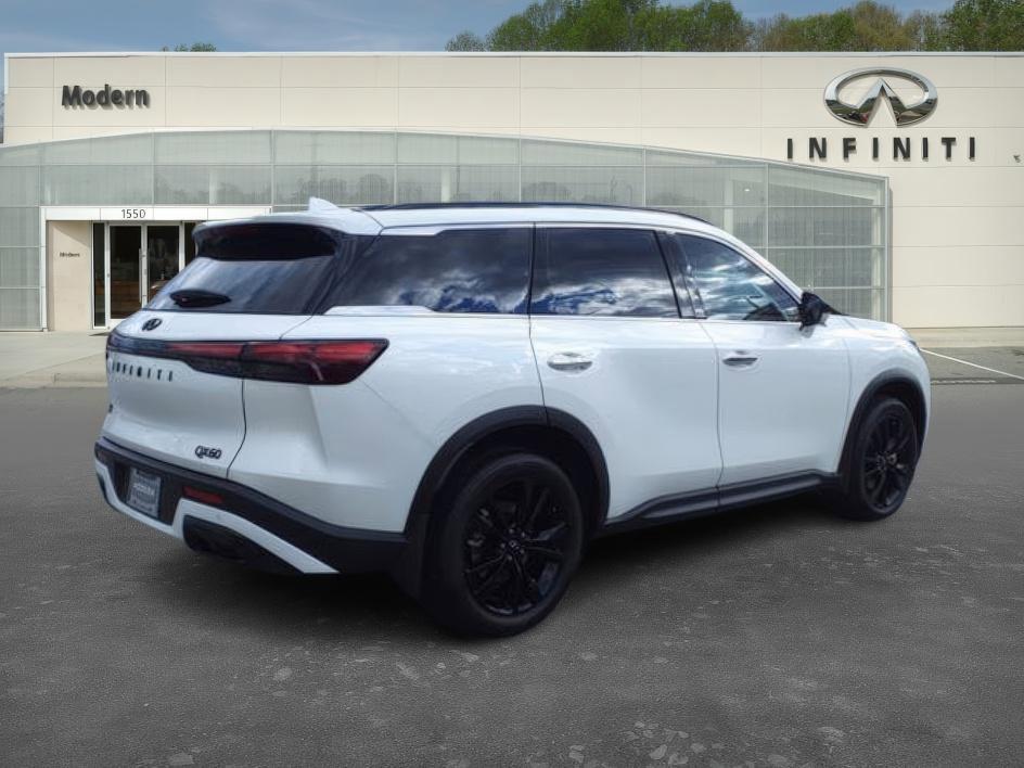 new 2025 INFINITI QX60 car, priced at $58,578