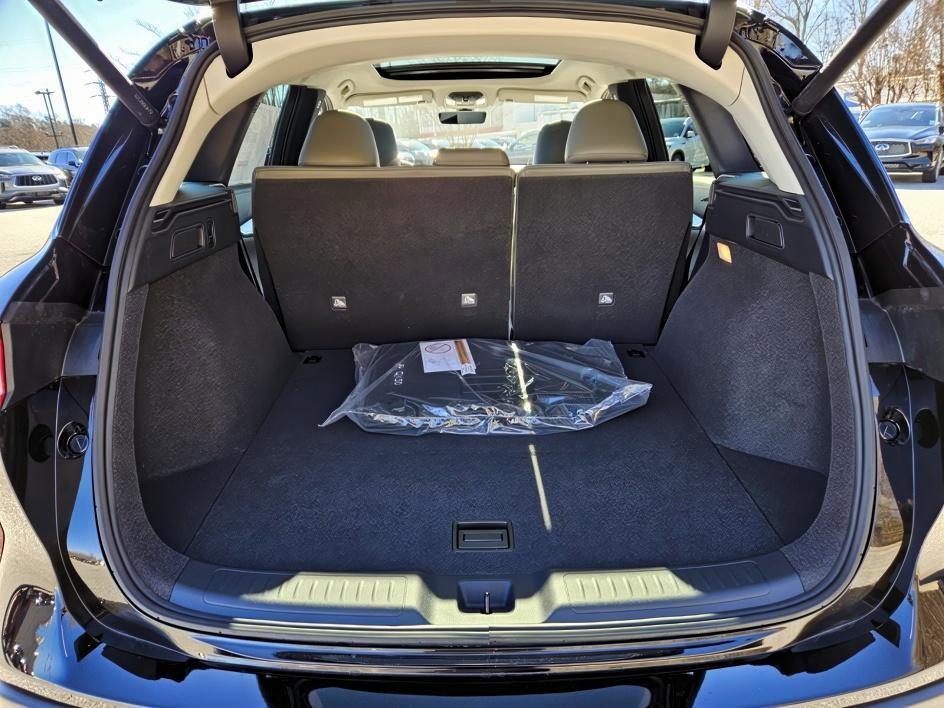 new 2025 INFINITI QX50 car, priced at $47,402