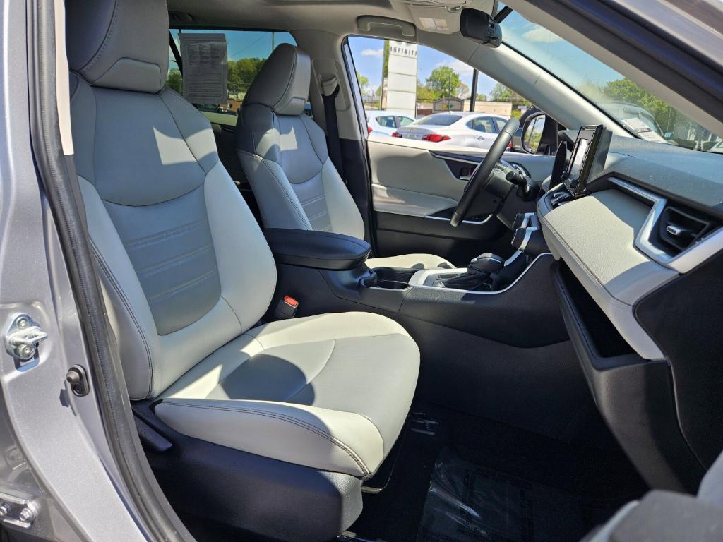 used 2021 Toyota RAV4 car, priced at $28,226