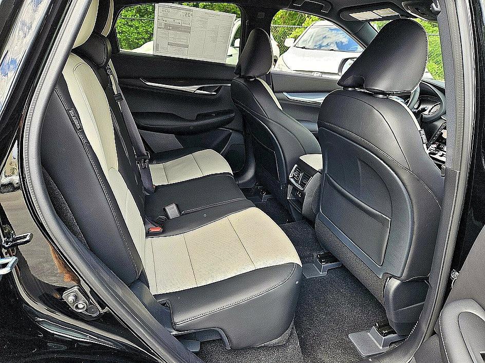 new 2025 INFINITI QX55 car, priced at $51,101