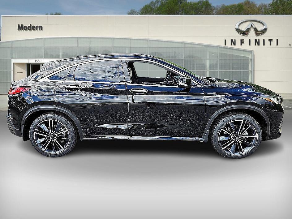 new 2025 INFINITI QX55 car, priced at $51,101