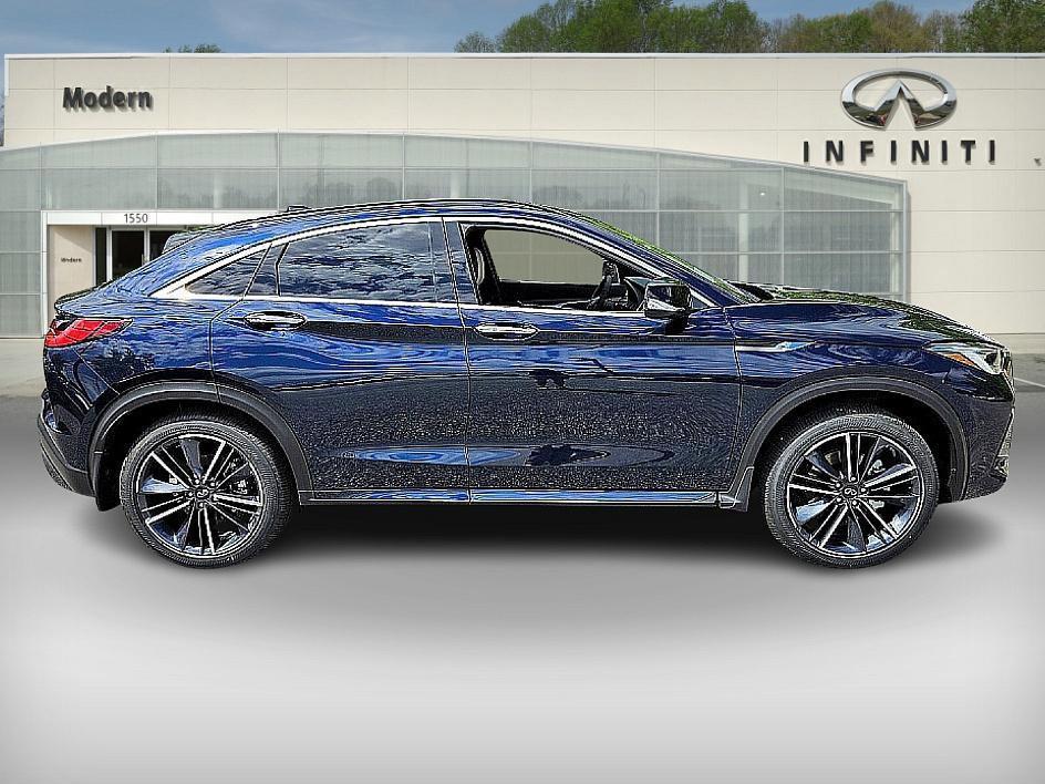 new 2025 INFINITI QX55 car, priced at $55,533