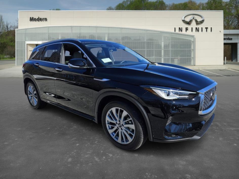 new 2025 INFINITI QX50 car, priced at $47,402