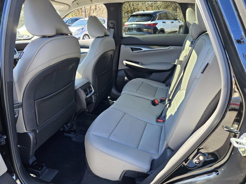 new 2025 INFINITI QX50 car, priced at $47,402