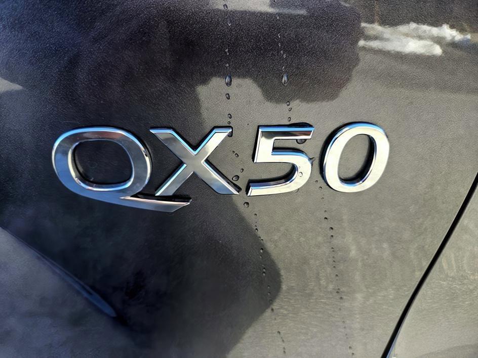 new 2025 INFINITI QX50 car, priced at $47,402
