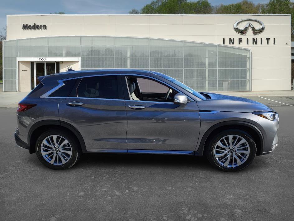 new 2025 INFINITI QX50 car, priced at $47,402