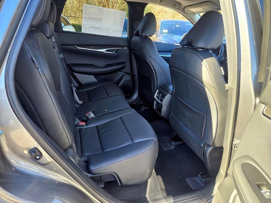 new 2025 INFINITI QX50 car, priced at $47,402