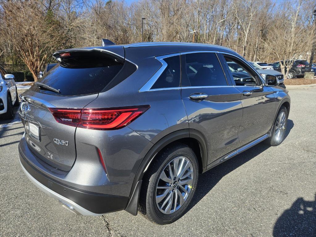 new 2025 INFINITI QX50 car, priced at $47,402