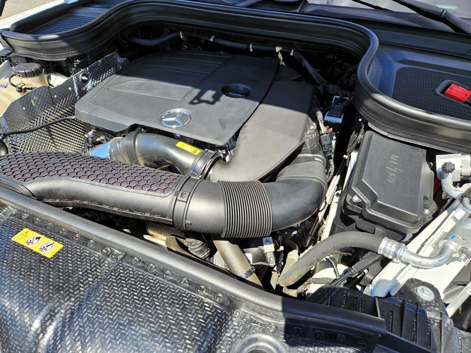 used 2021 Mercedes-Benz GLE 350 car, priced at $34,991