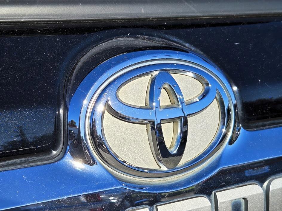 used 2014 Toyota 4Runner car, priced at $19,197