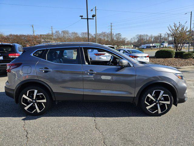 used 2022 Nissan Rogue Sport car, priced at $21,999