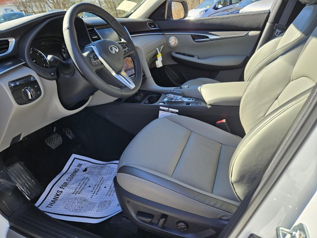 new 2025 INFINITI QX50 car, priced at $48,266