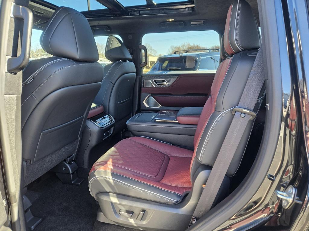 new 2025 INFINITI QX80 car, priced at $114,470