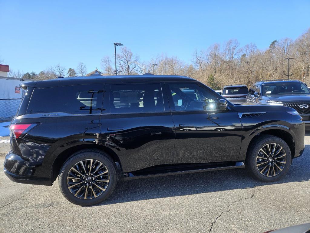 new 2025 INFINITI QX80 car, priced at $114,470