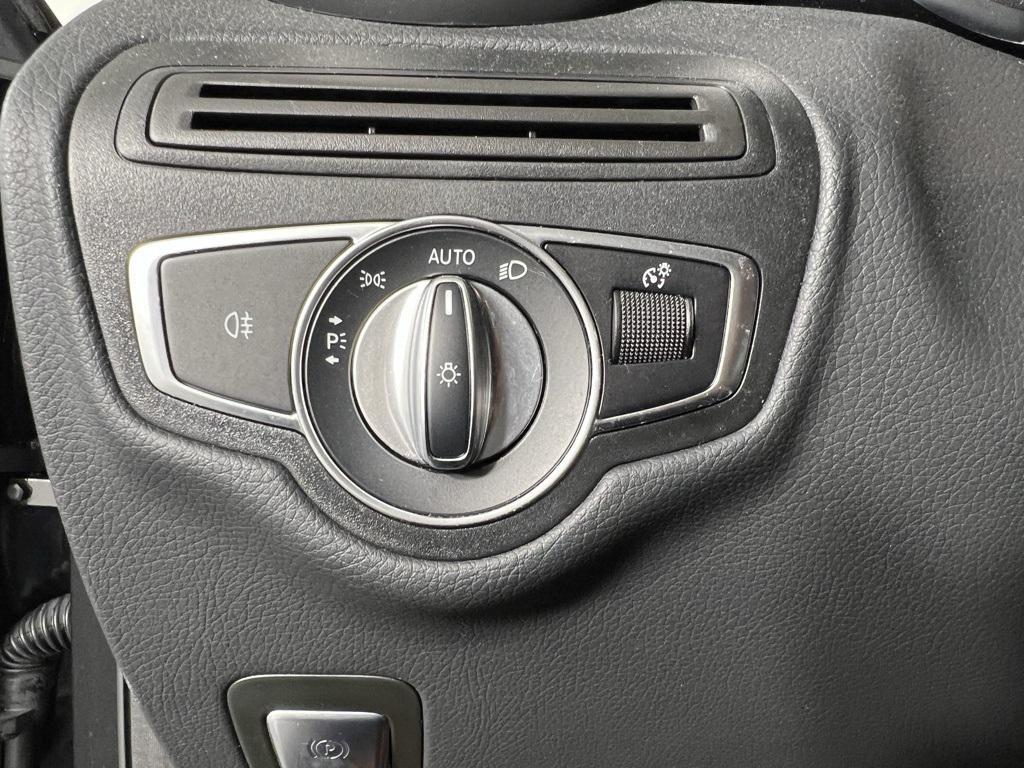 used 2021 Mercedes-Benz GLC 300 car, priced at $31,960