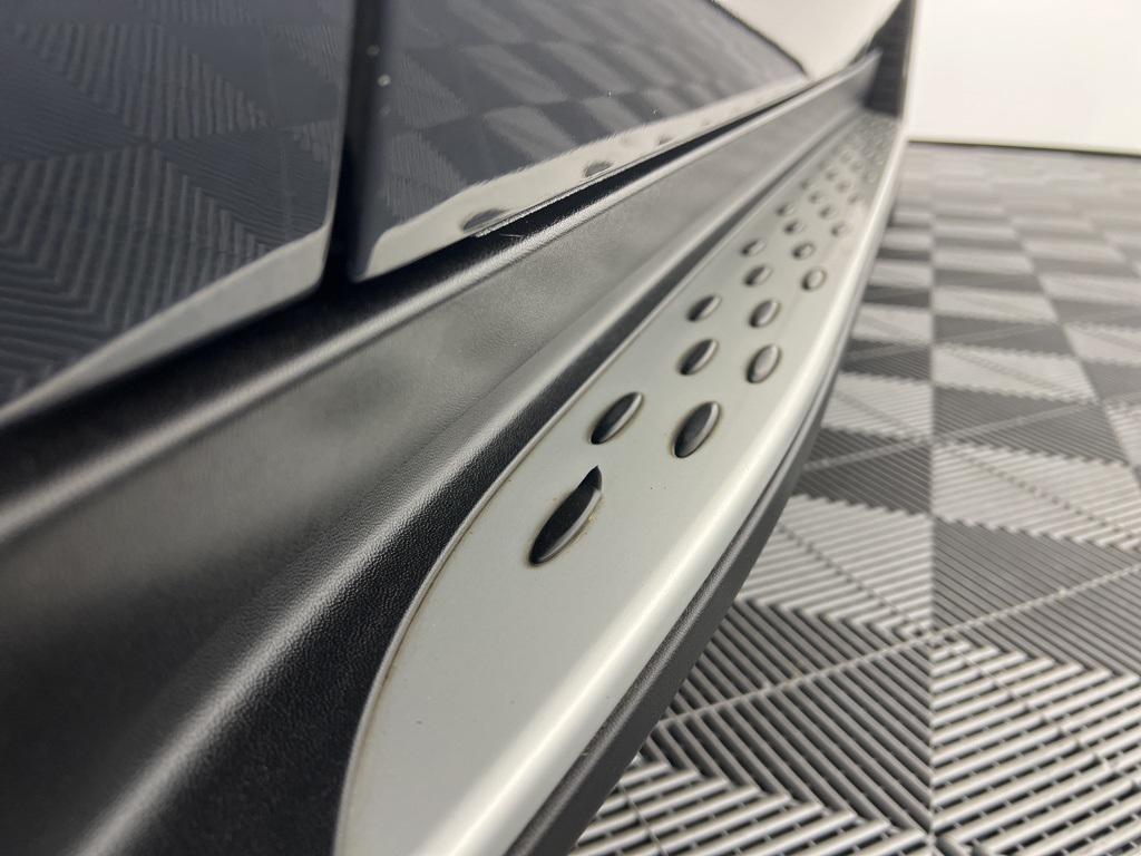 used 2012 Mercedes-Benz M-Class car, priced at $12,991