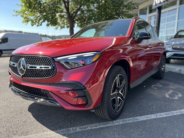 new 2024 Mercedes-Benz GLC 300 car, priced at $66,645