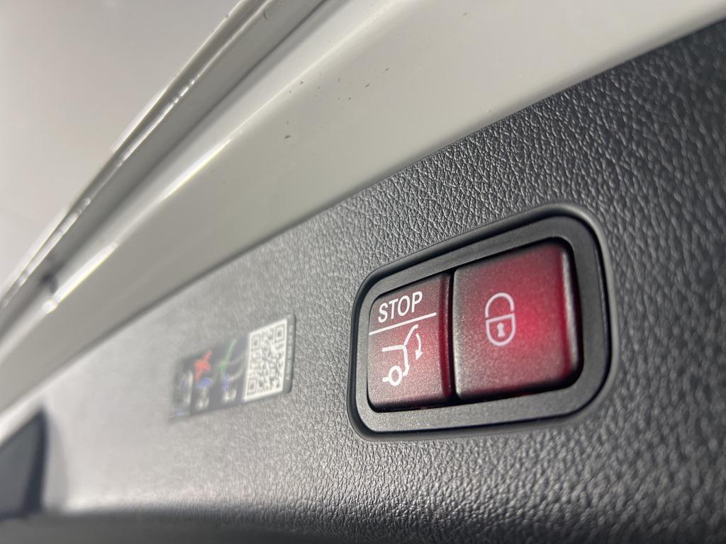 used 2025 Mercedes-Benz GLC 300 car, priced at $48,494