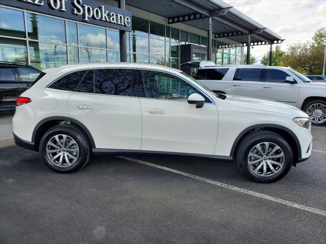 new 2024 Mercedes-Benz GLC 300 car, priced at $50,985