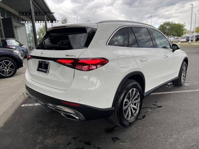 new 2024 Mercedes-Benz GLC 300 car, priced at $50,985