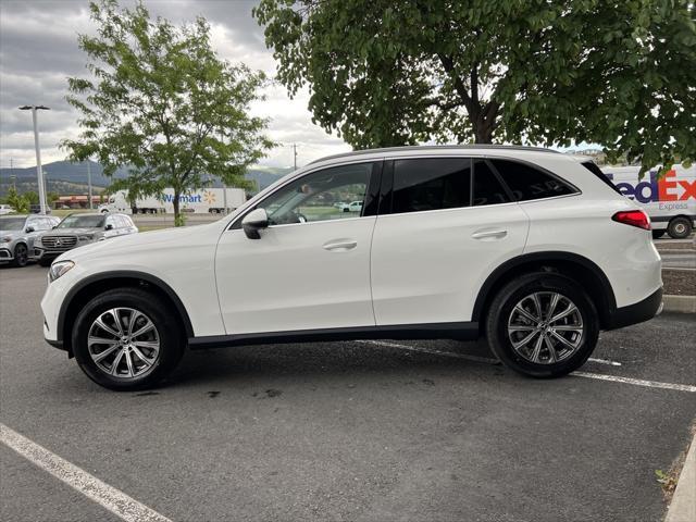 new 2024 Mercedes-Benz GLC 300 car, priced at $50,985