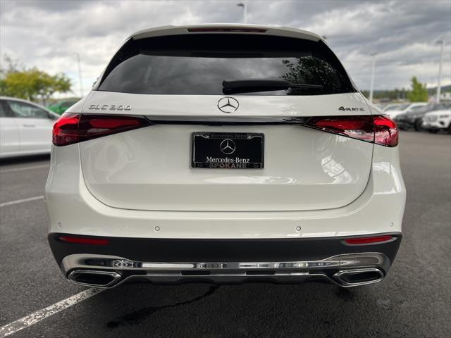 new 2024 Mercedes-Benz GLC 300 car, priced at $50,985