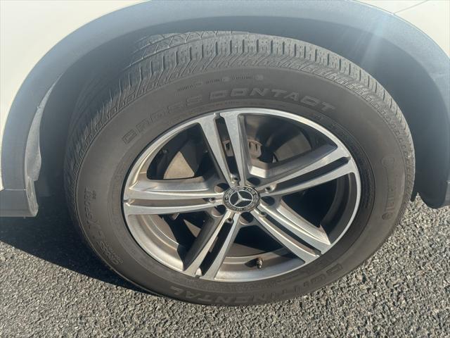 used 2020 Mercedes-Benz GLC 300 car, priced at $26,991