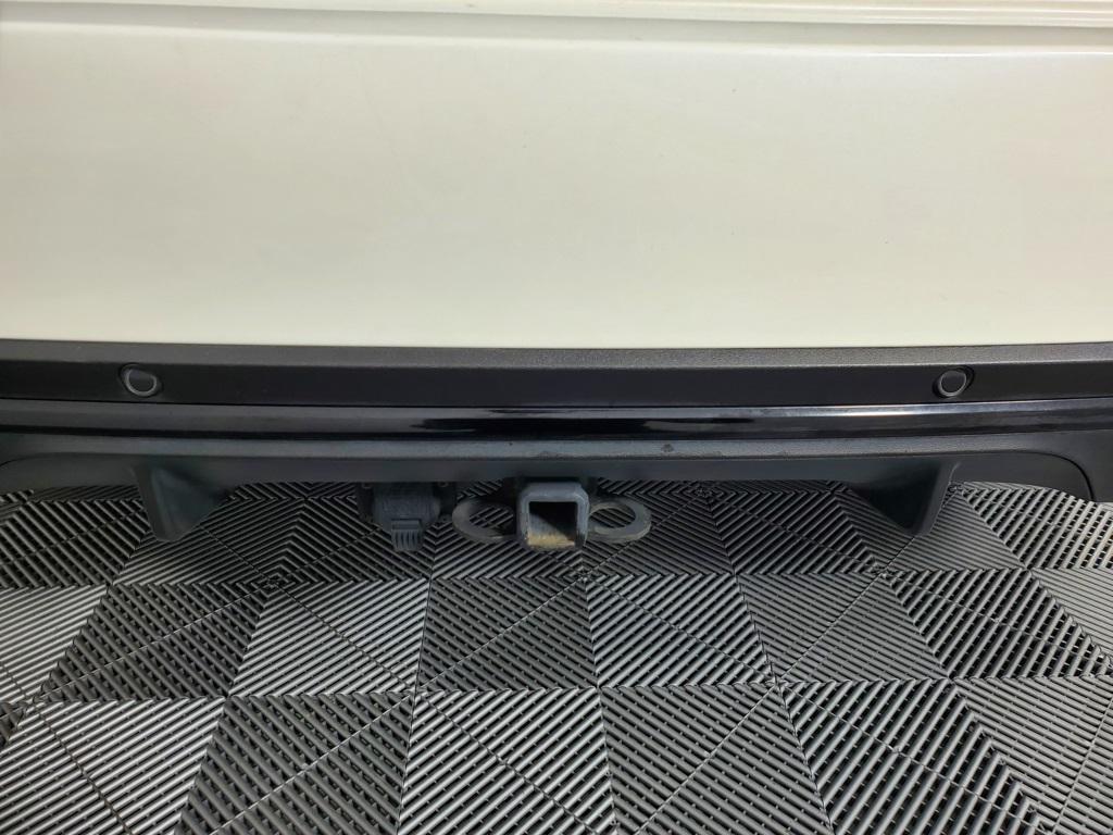 used 2020 Mercedes-Benz GLC 300 car, priced at $26,996