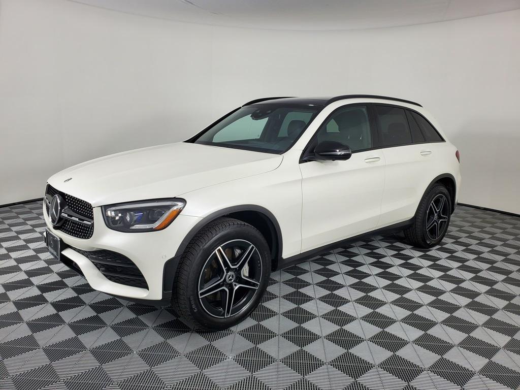 used 2020 Mercedes-Benz GLC 300 car, priced at $26,996