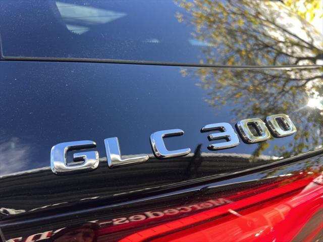 new 2025 Mercedes-Benz GLC 300 car, priced at $66,055