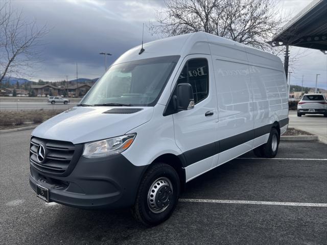 new 2024 Mercedes-Benz Sprinter 4500 car, priced at $77,085