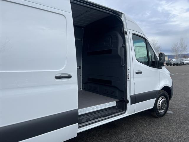 new 2024 Mercedes-Benz Sprinter 4500 car, priced at $77,085