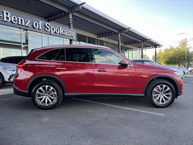 new 2024 Mercedes-Benz GLC 300 car, priced at $59,985