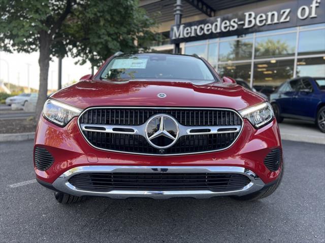 new 2024 Mercedes-Benz GLC 300 car, priced at $59,985