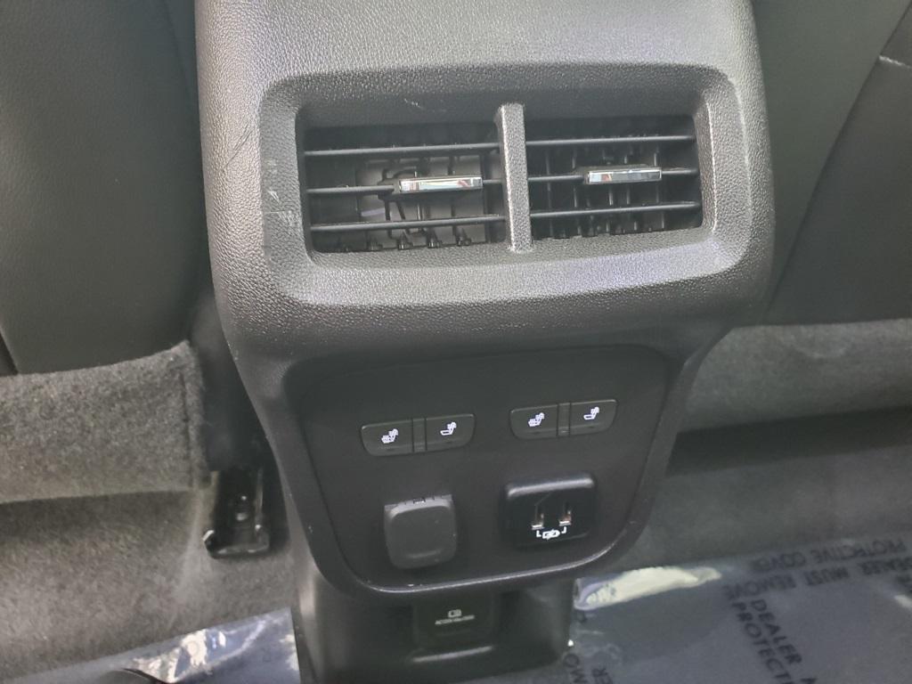 used 2018 Chevrolet Equinox car, priced at $16,994