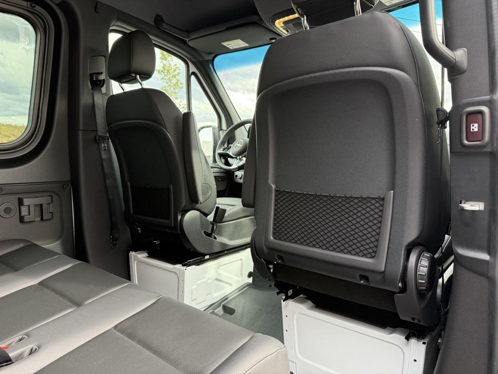 new 2025 Mercedes-Benz Sprinter 2500 car, priced at $84,393