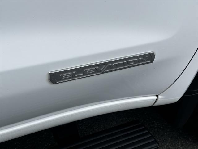 used 2022 GMC Sierra 1500 car, priced at $41,991