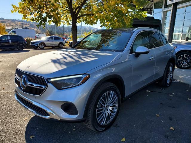 new 2025 Mercedes-Benz GLC 300 car, priced at $61,255