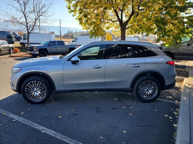 new 2025 Mercedes-Benz GLC 300 car, priced at $61,255