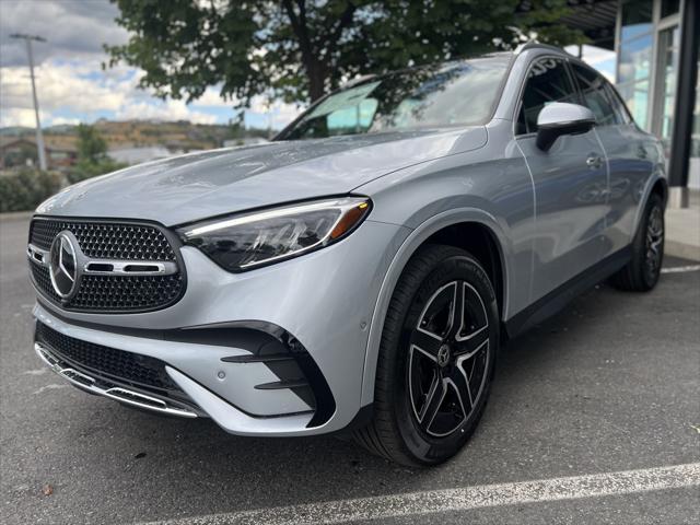 new 2024 Mercedes-Benz GLC 300 car, priced at $63,455