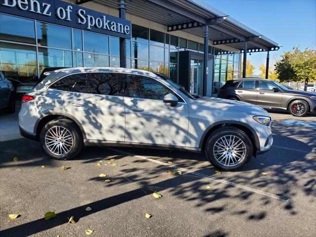 new 2025 Mercedes-Benz GLC 300 car, priced at $62,155