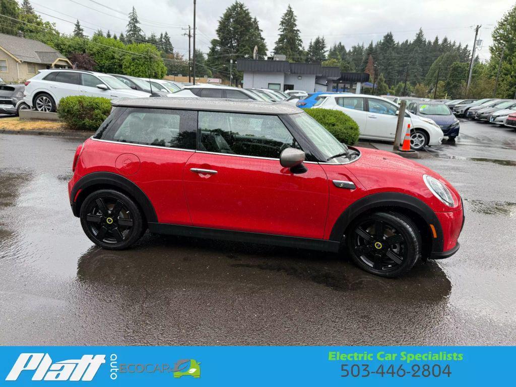 used 2024 MINI Hardtop car, priced at $22,880