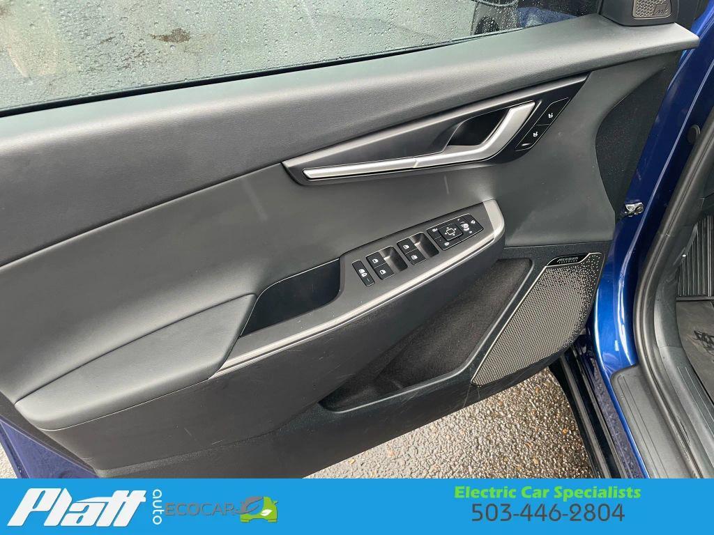 used 2023 Kia EV6 car, priced at $25,639